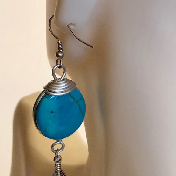 Handmade Dangle Earrings Aqua & Silver Tone NWT - Picture 4 of 4